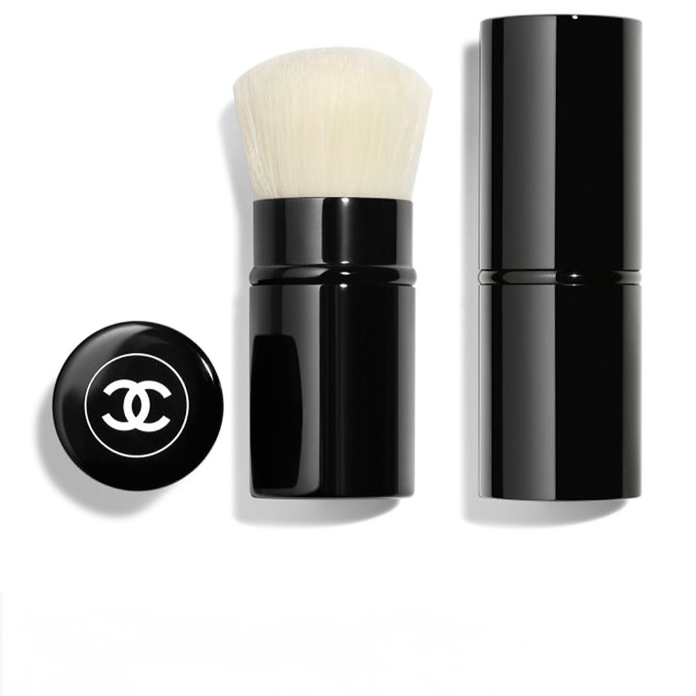 Chanel Black Retractable Kabuki Brush